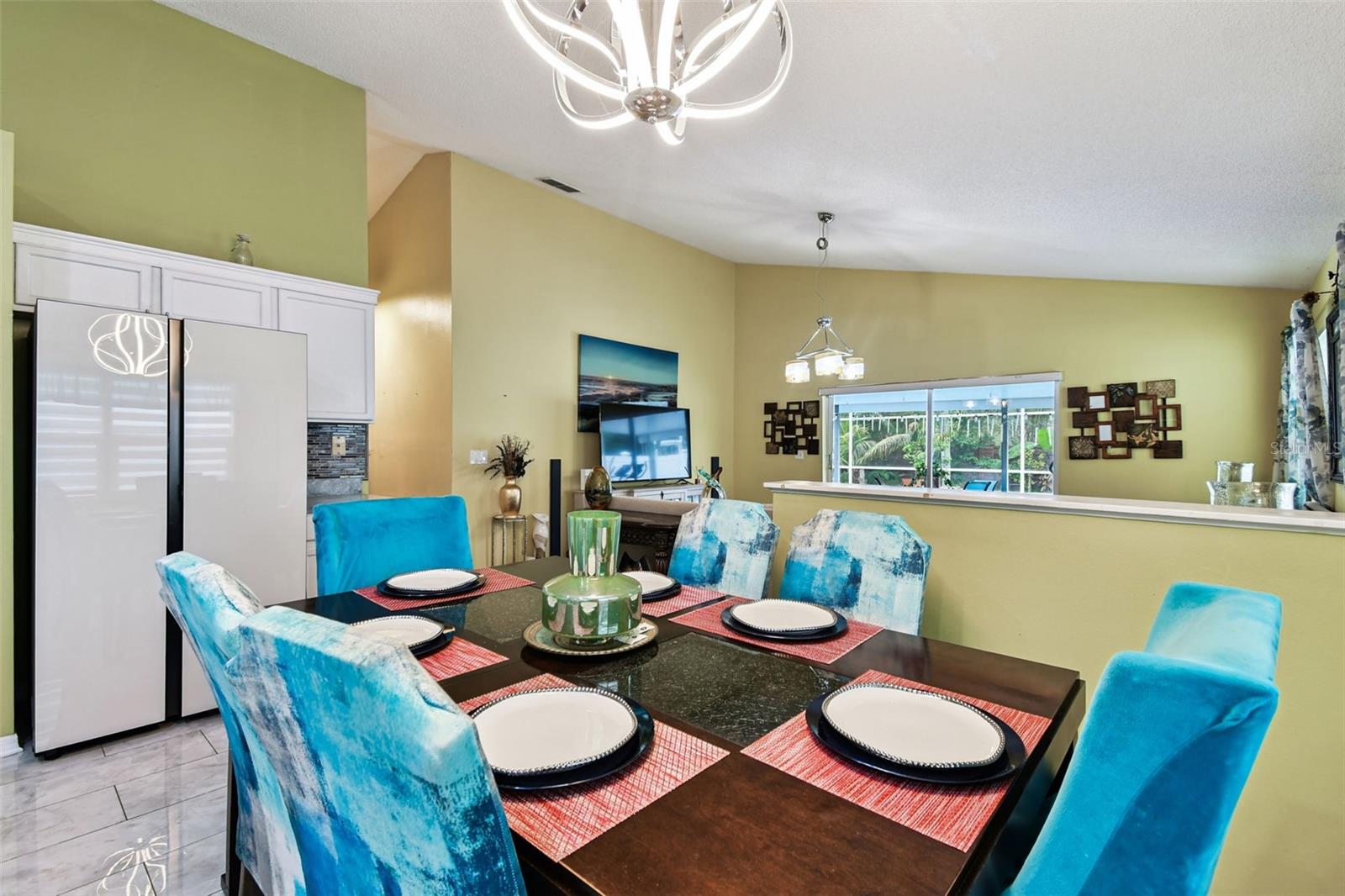 Image 12 of 44 For 12416 Holly Jane Court