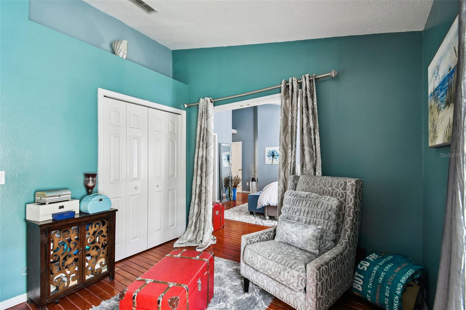 Image 33 of 44 For 12416 Holly Jane Court