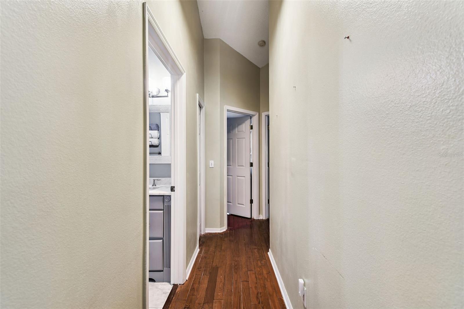 Image 36 of 44 For 12416 Holly Jane Court