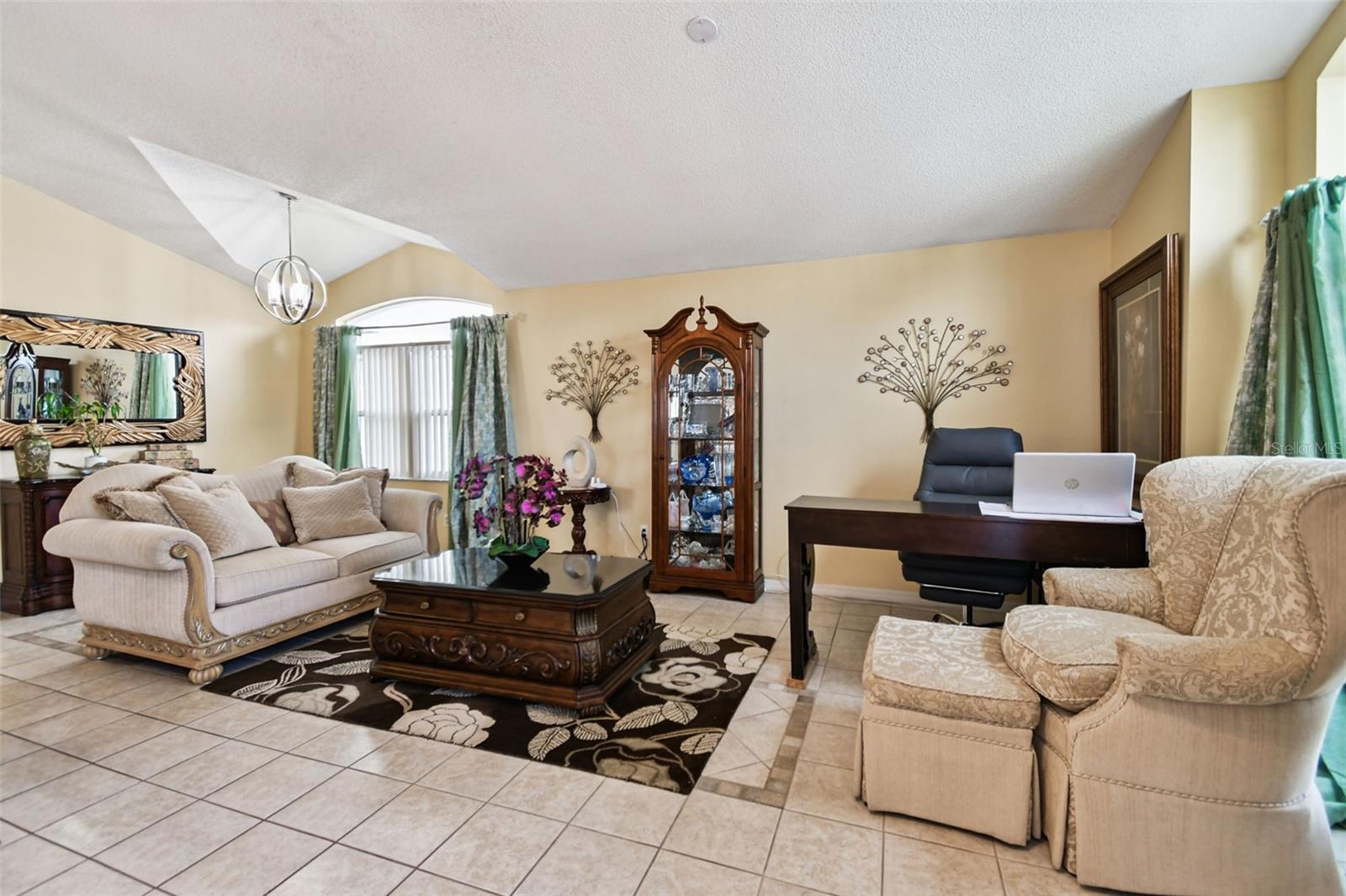 Image 6 of 44 For 12416 Holly Jane Court