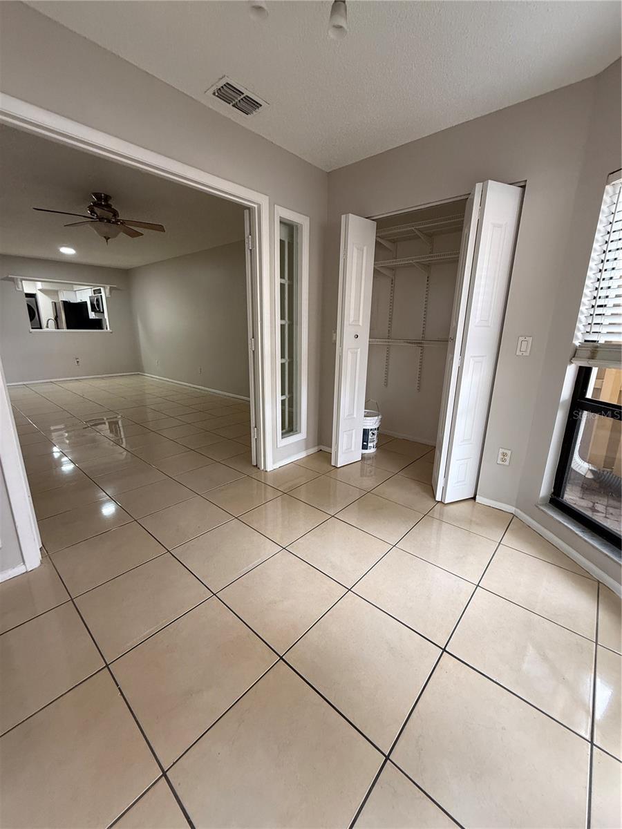 Image 11 of 50 For 4320 Middlebrook Road 2