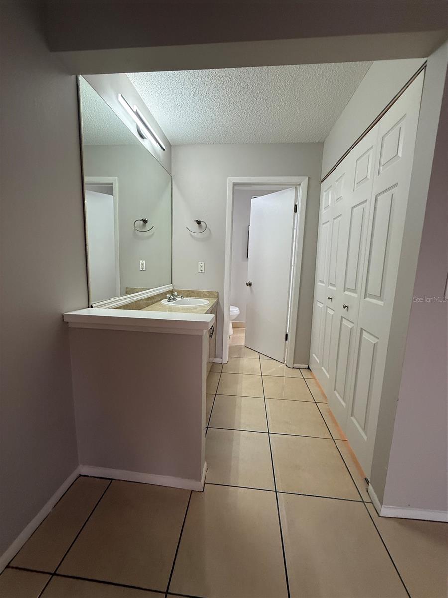 Image 16 of 50 For 4320 Middlebrook Road 2