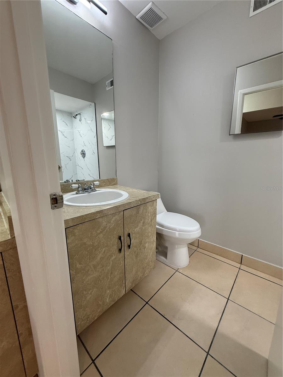 Image 19 of 50 For 4320 Middlebrook Road 2