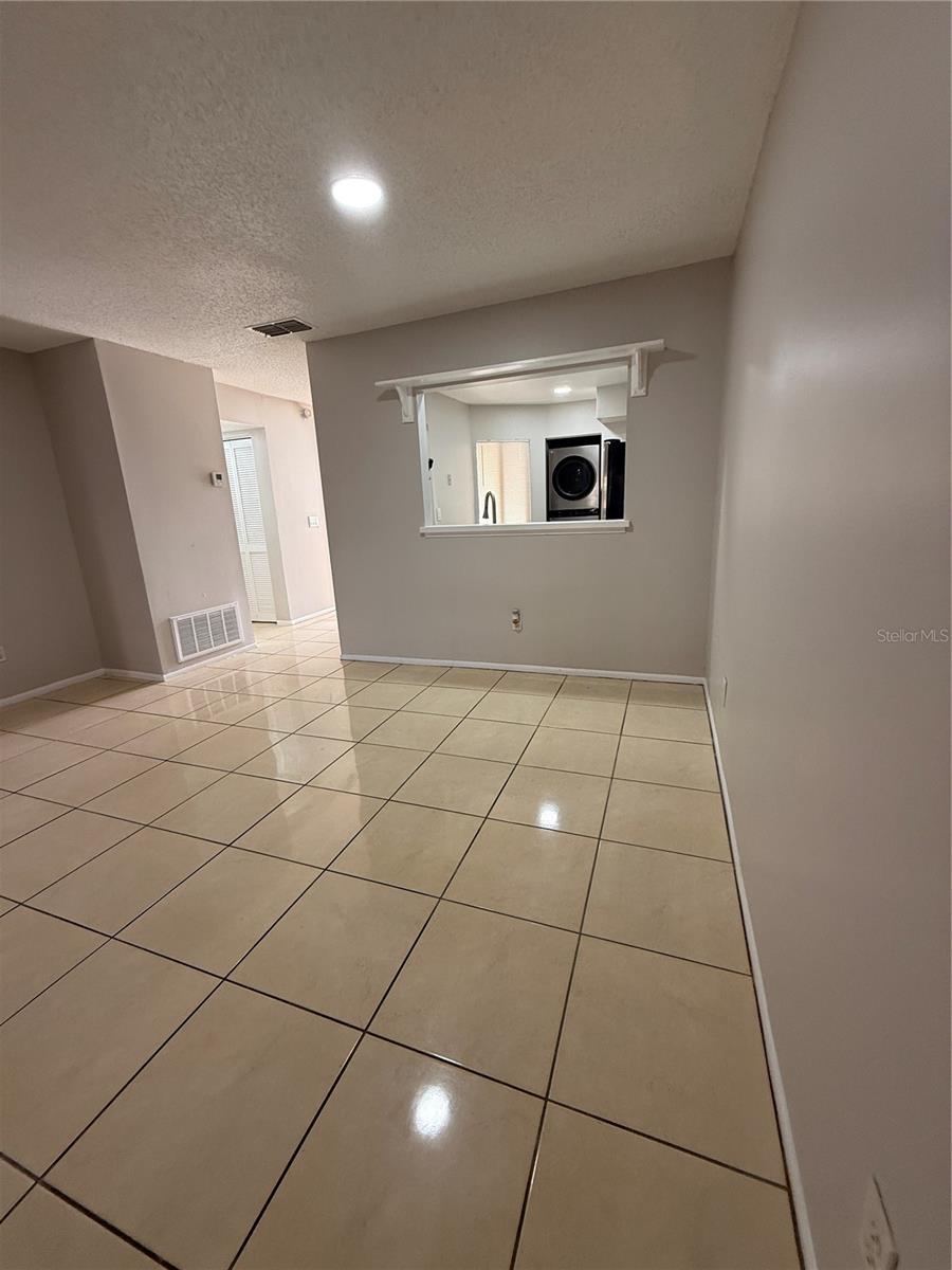 Image 7 of 50 For 4320 Middlebrook Road 2