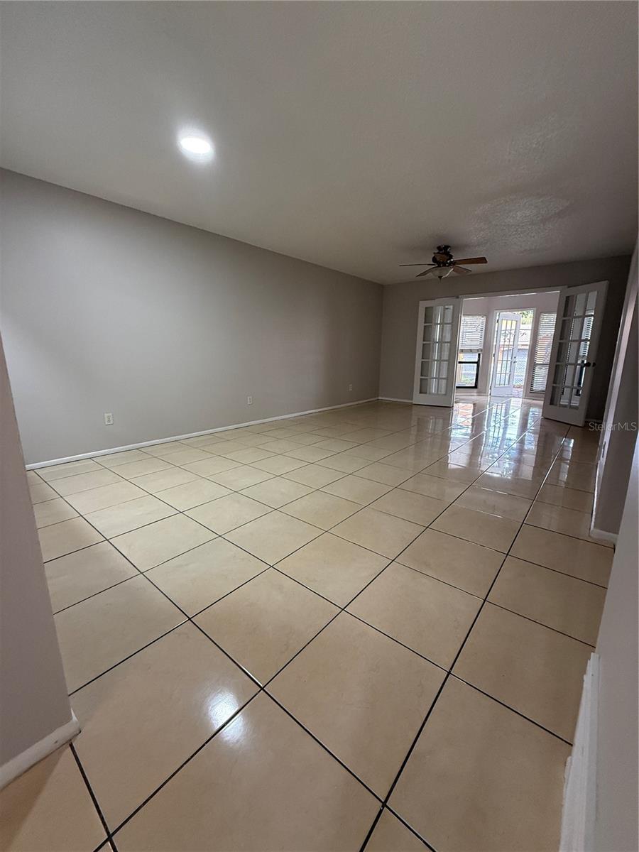 Image 8 of 50 For 4320 Middlebrook Road 2