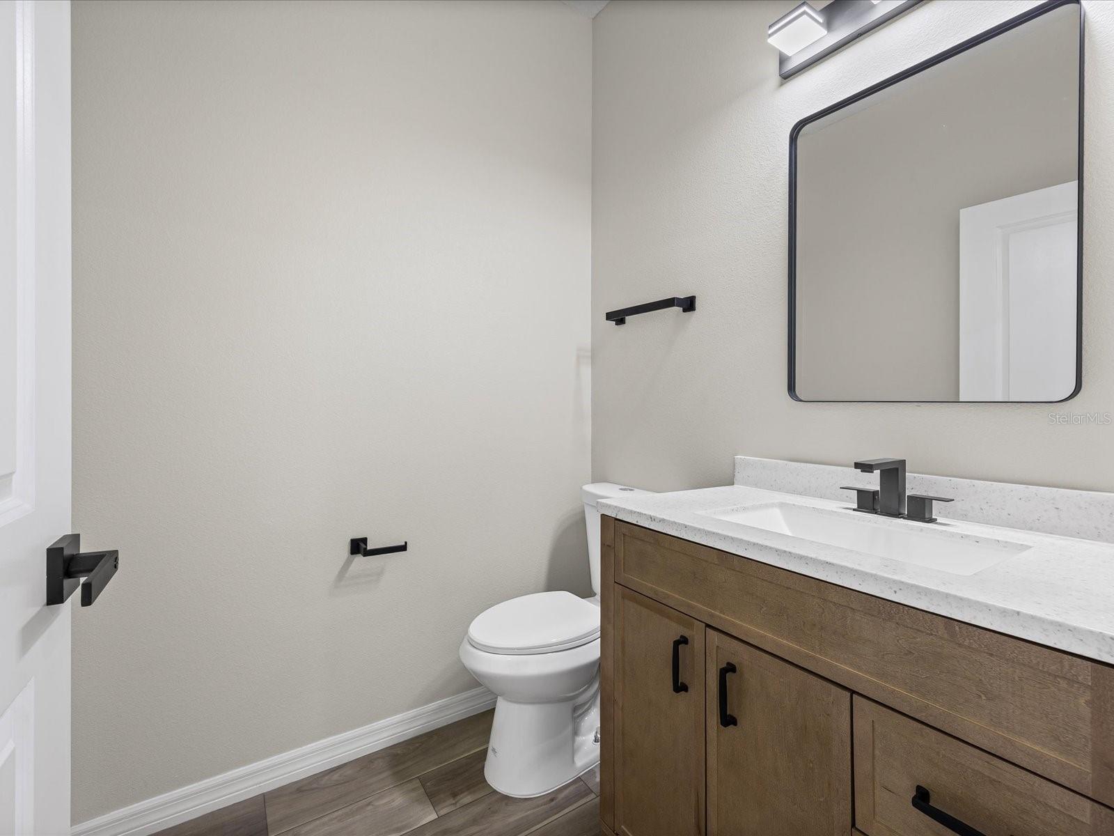 Image 18 of 31 For 2442 Rightway Street
