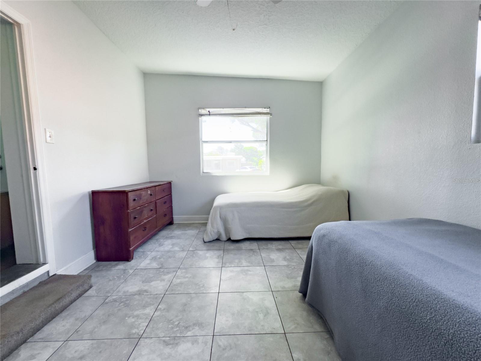 Image 15 of 42 For 901 Solandra Drive