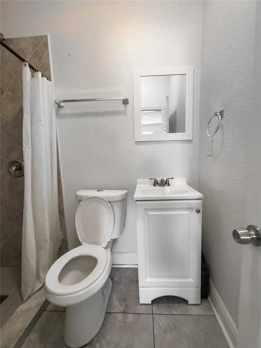 Image 30 of 42 For 901 Solandra Drive