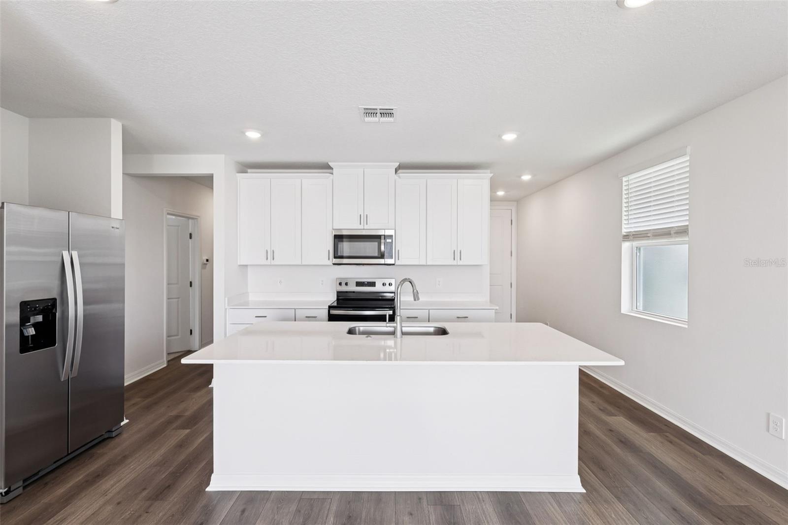 Image 10 of 28 For 5506 Clove Row