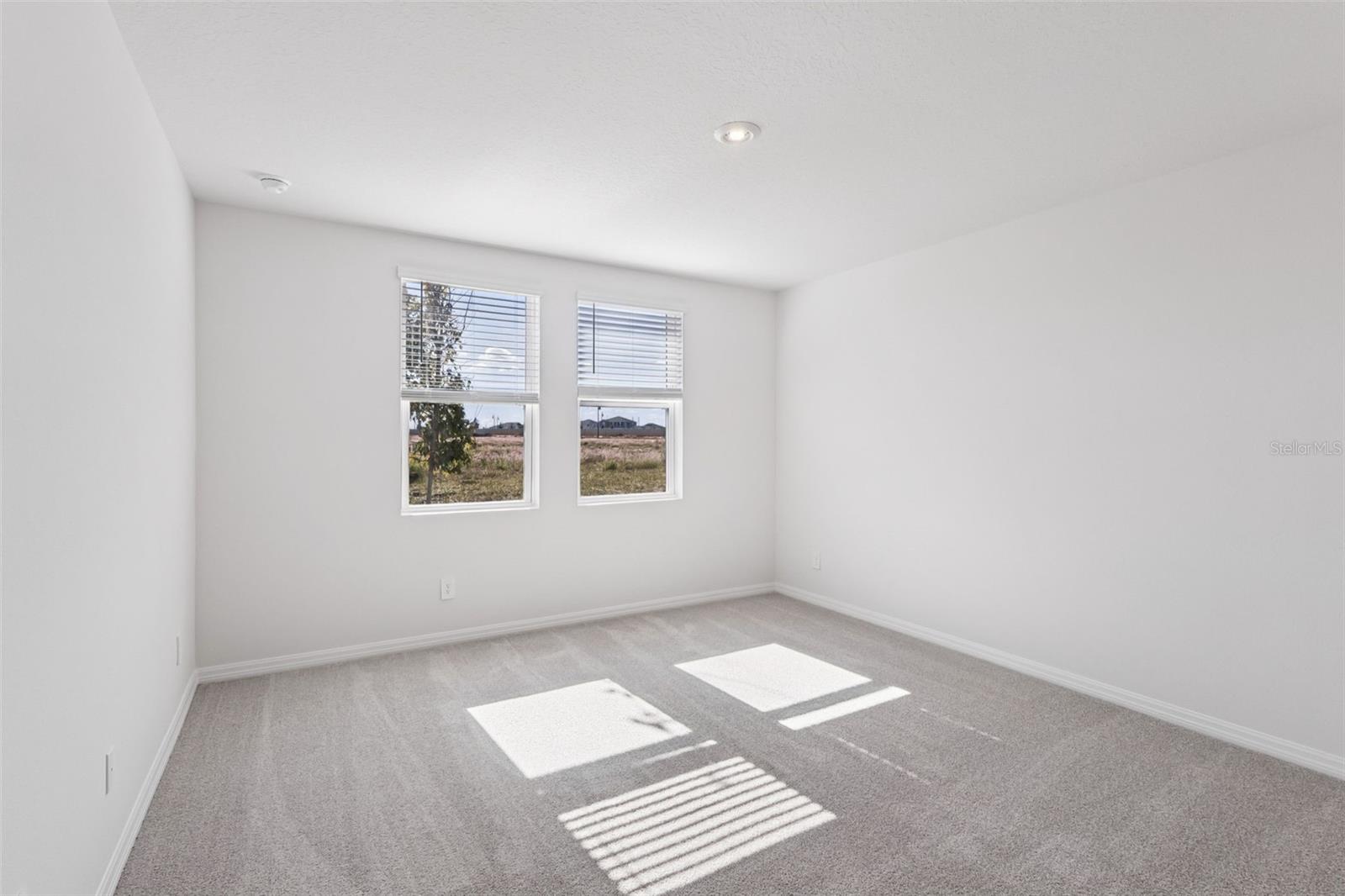 Image 11 of 28 For 5506 Clove Row