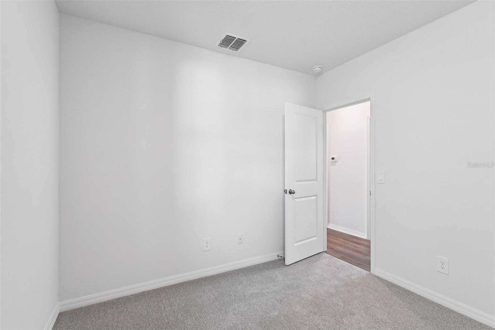 Image 22 of 28 For 5506 Clove Row