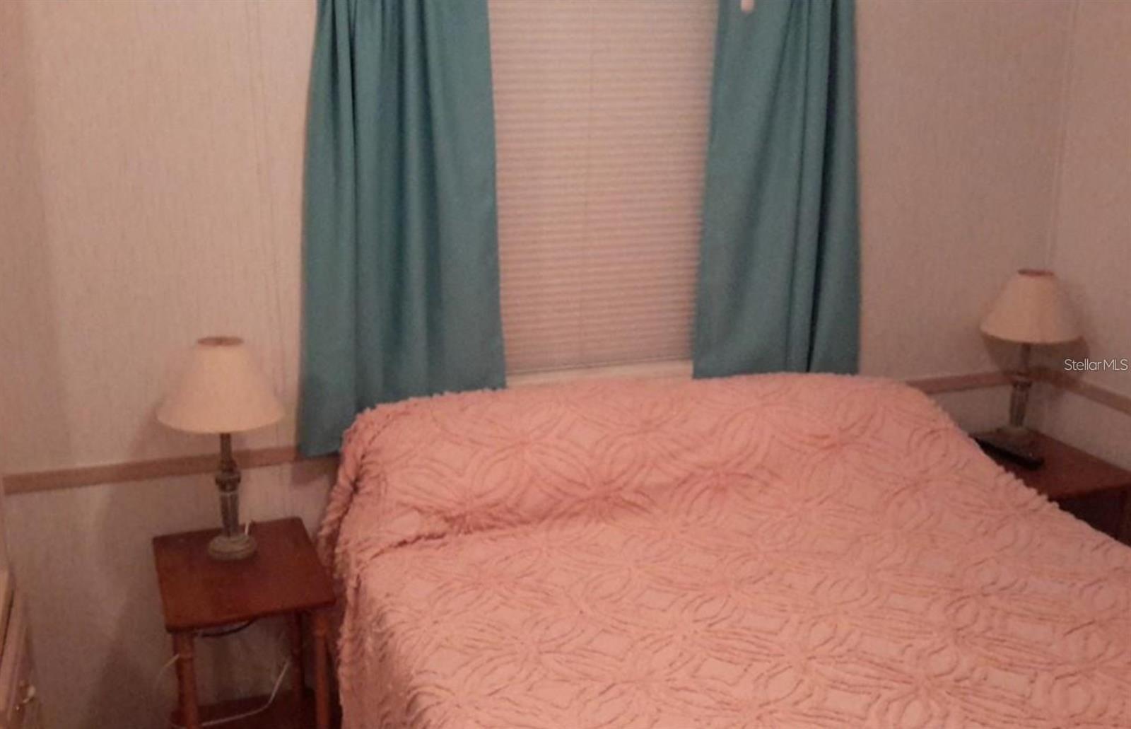 Image 5 of 9 For 2413 Limewood Avenue 33
