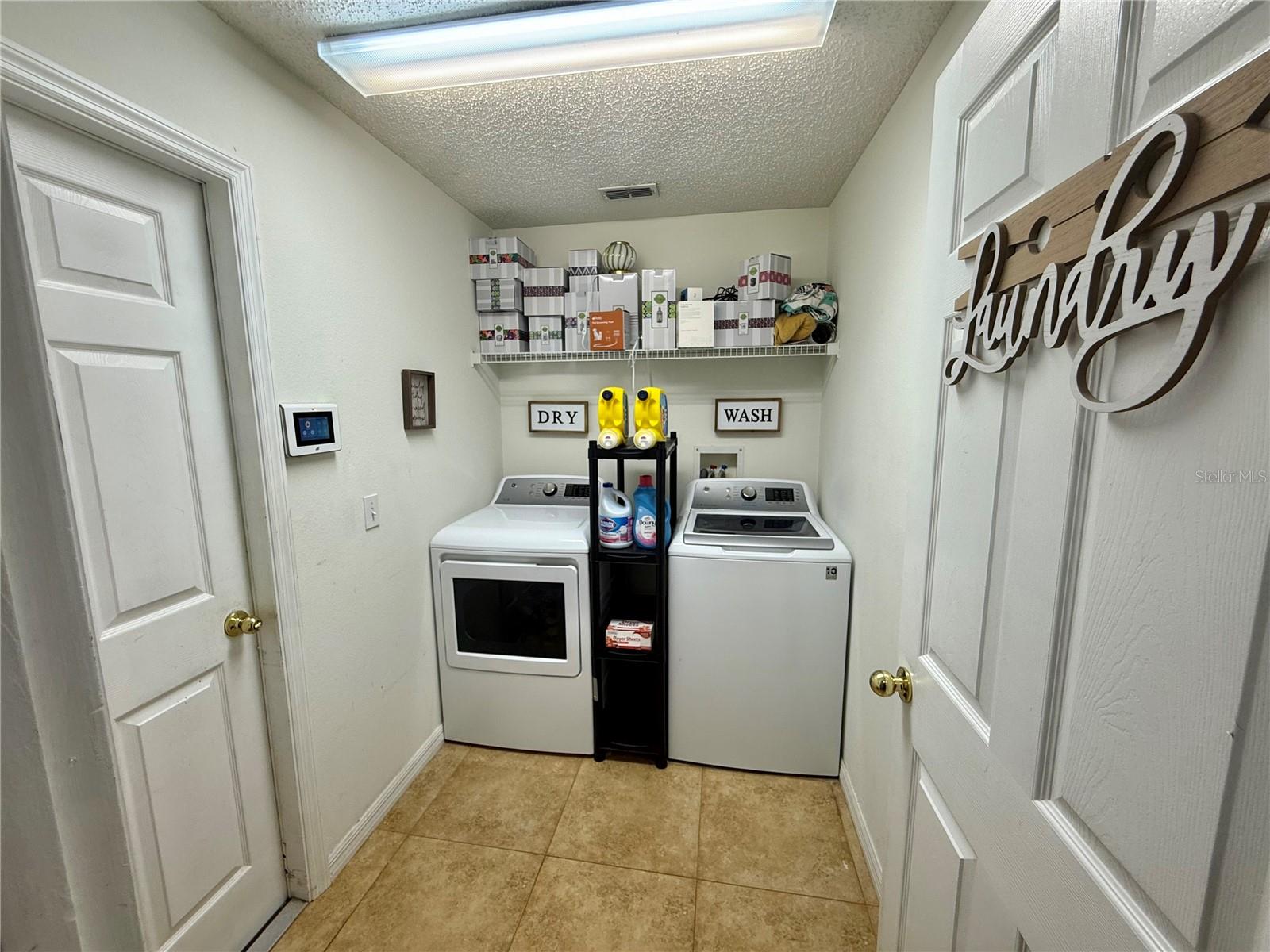 Image 21 of 22 For 712 Spring Cavern Avenue