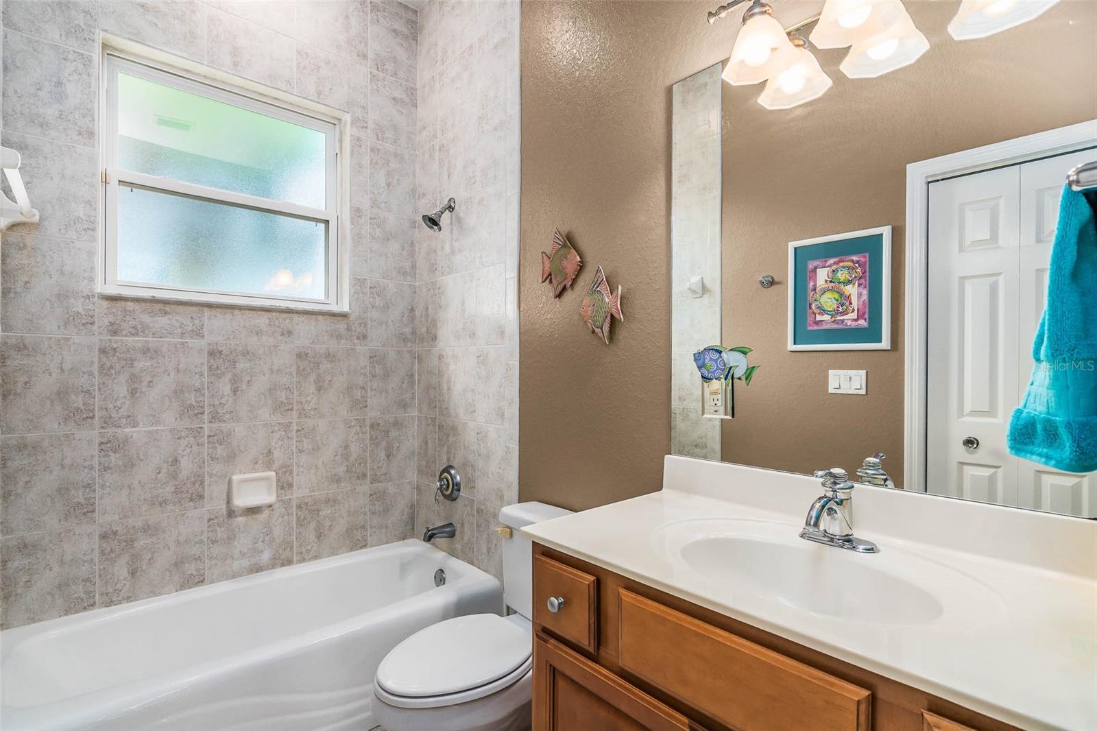 Image 27 of 50 For 47 Highland Drive