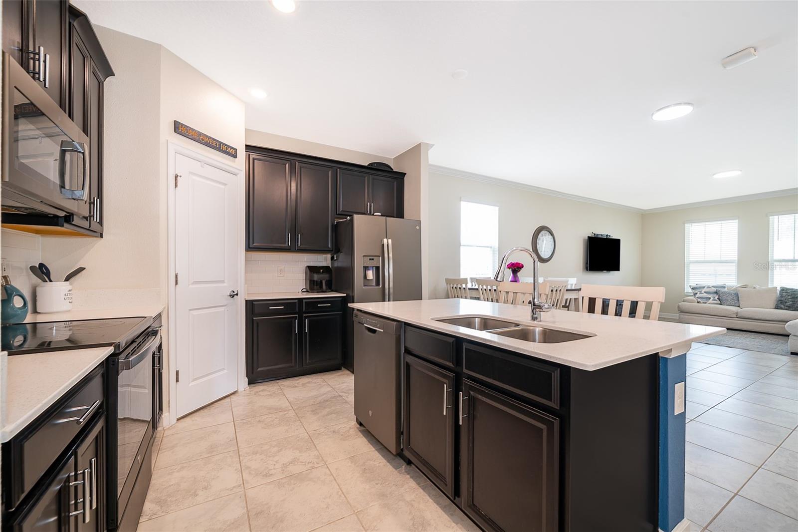 Image 13 of 30 For 16105 Water Spring Boulevard