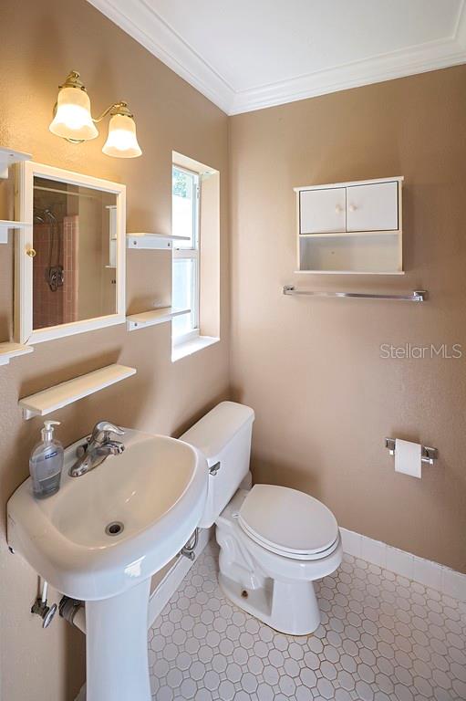 Image 17 of 31 For 363 Croton Drive