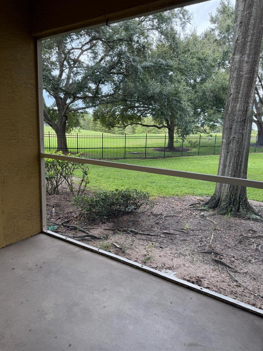 Image 17 of 20 For 2564 Robert Trent Jones Drive 1317