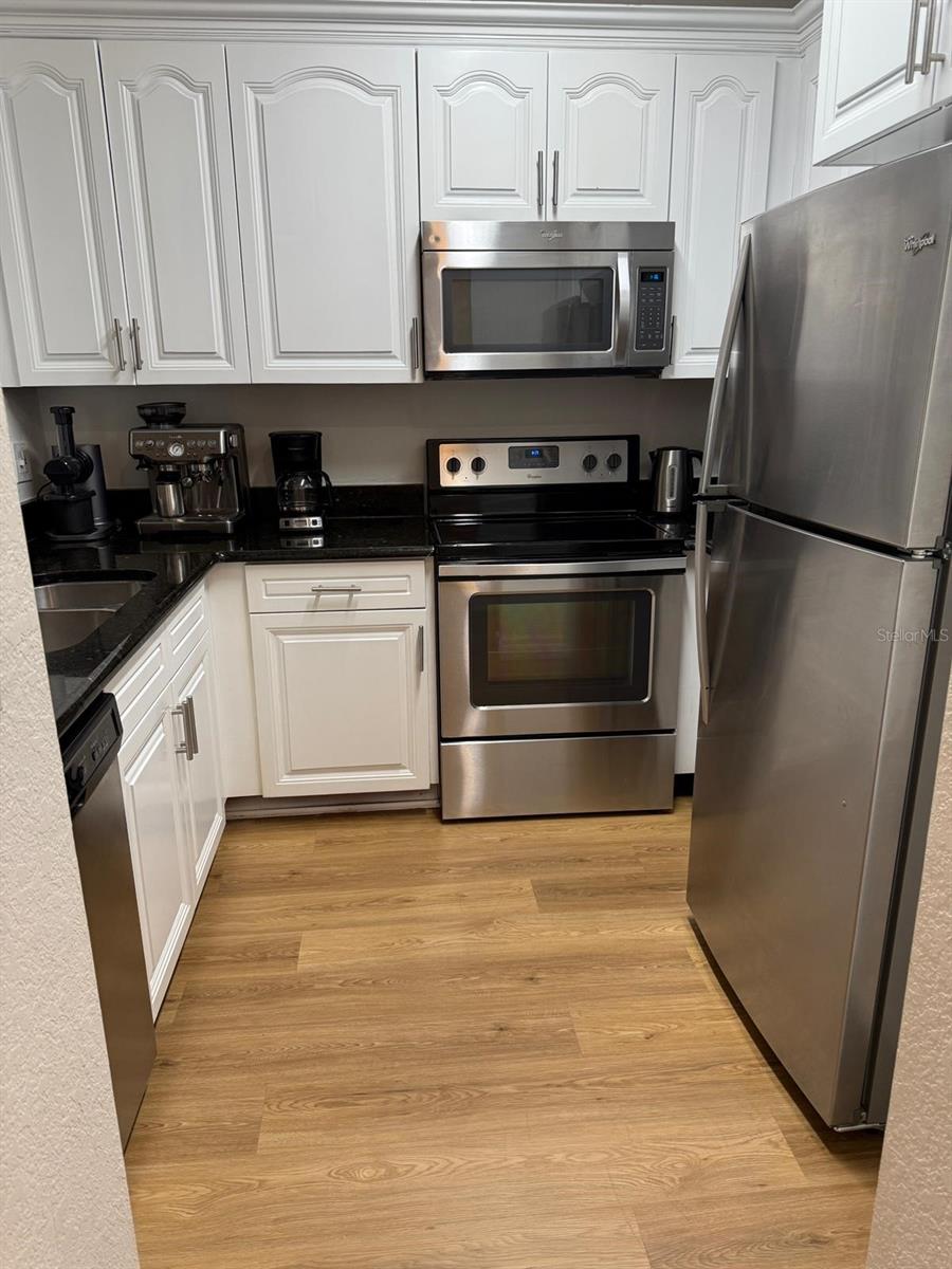 Image 5 of 20 For 2564 Robert Trent Jones Drive 1317