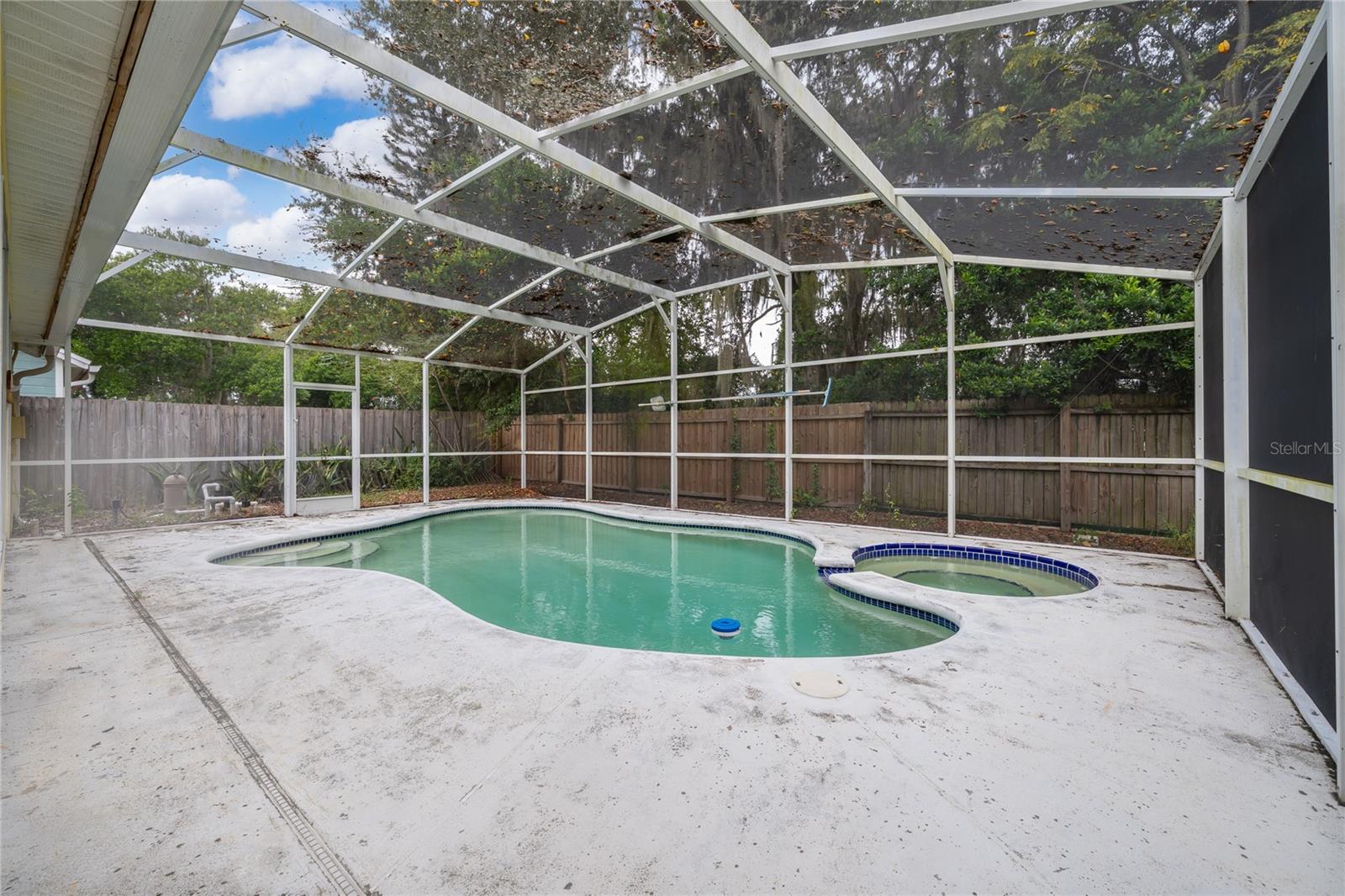 Image 2 of 27 For 5433 Bracken Court
