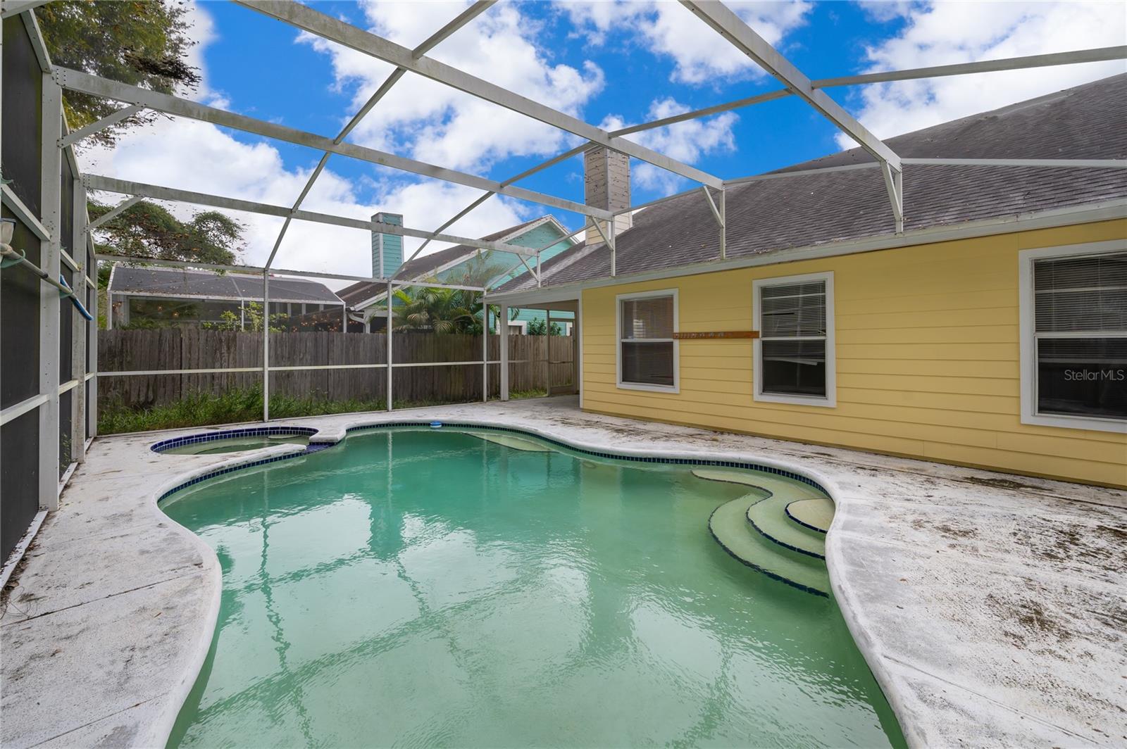 Image 21 of 27 For 5433 Bracken Court