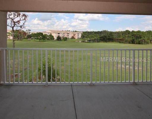 Image 14 of 16 For 14037 Fairway Island Drive 234