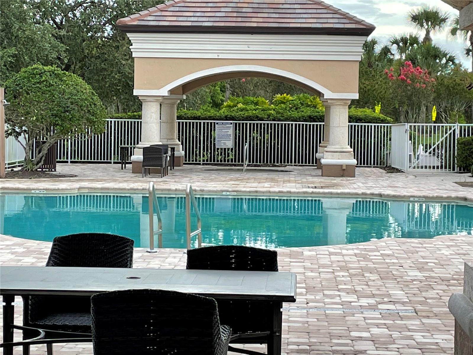 Image 15 of 16 For 14037 Fairway Island Drive 234