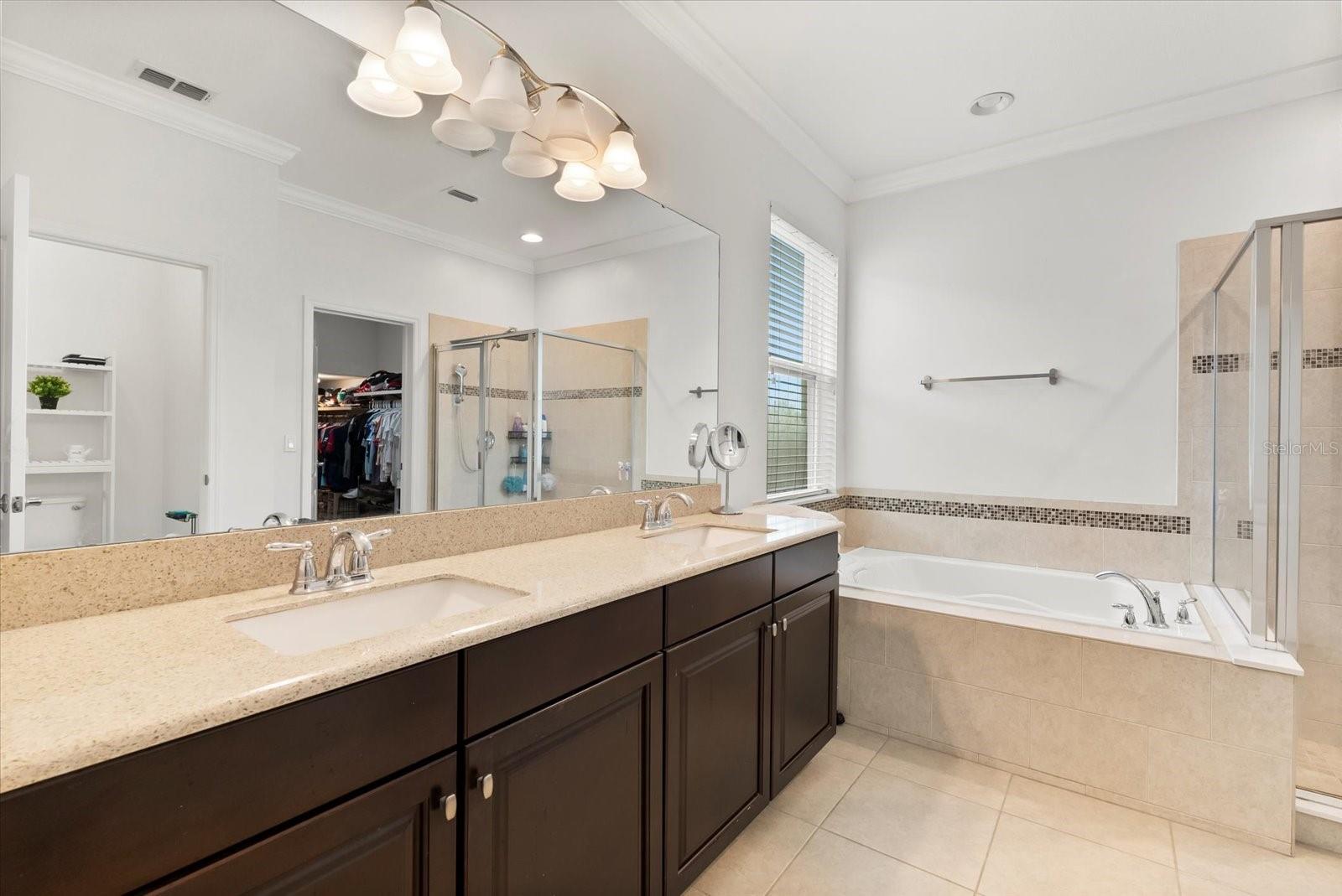Image 11 of 38 For 5275 Pine Lily Circle