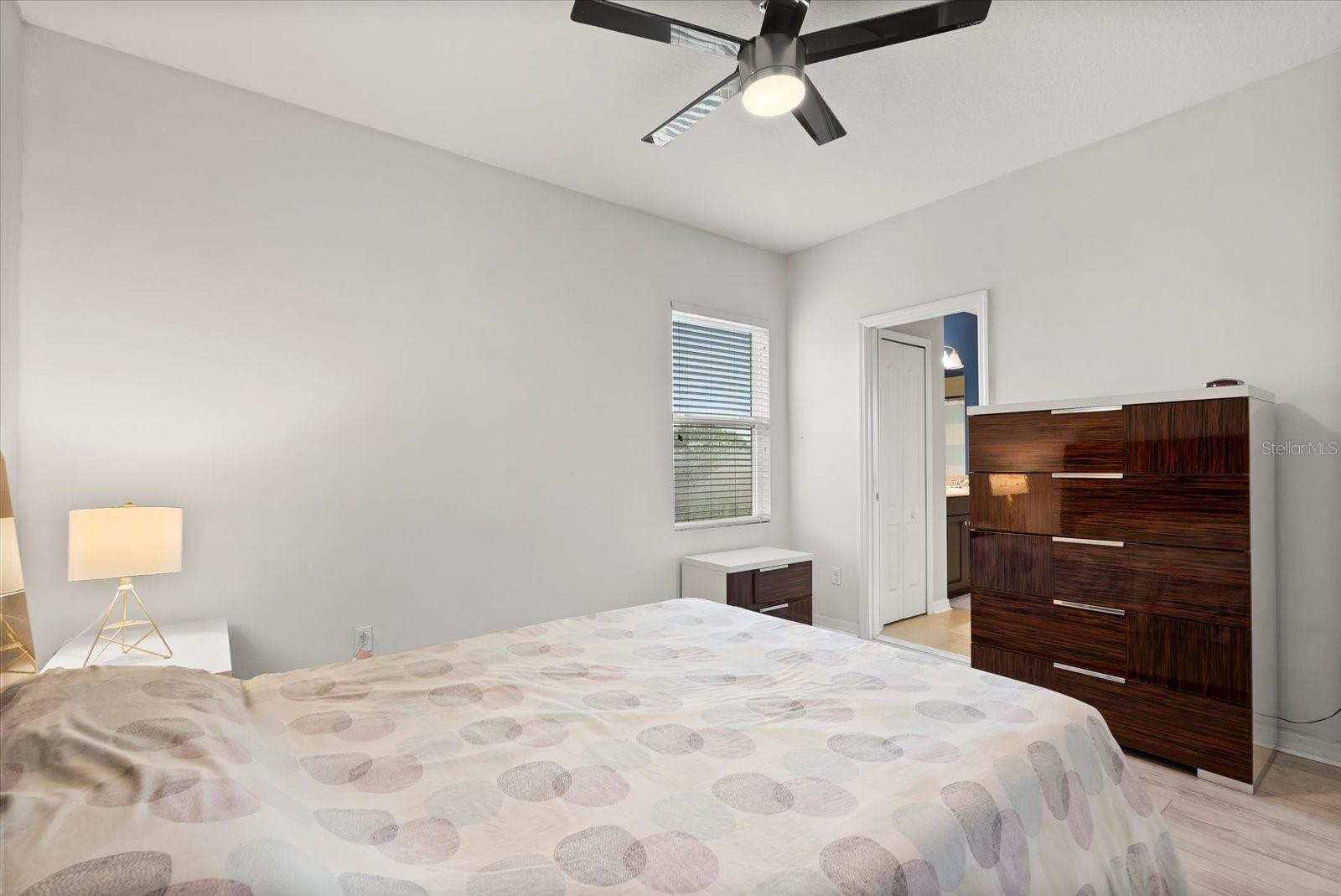 Image 27 of 38 For 5275 Pine Lily Circle