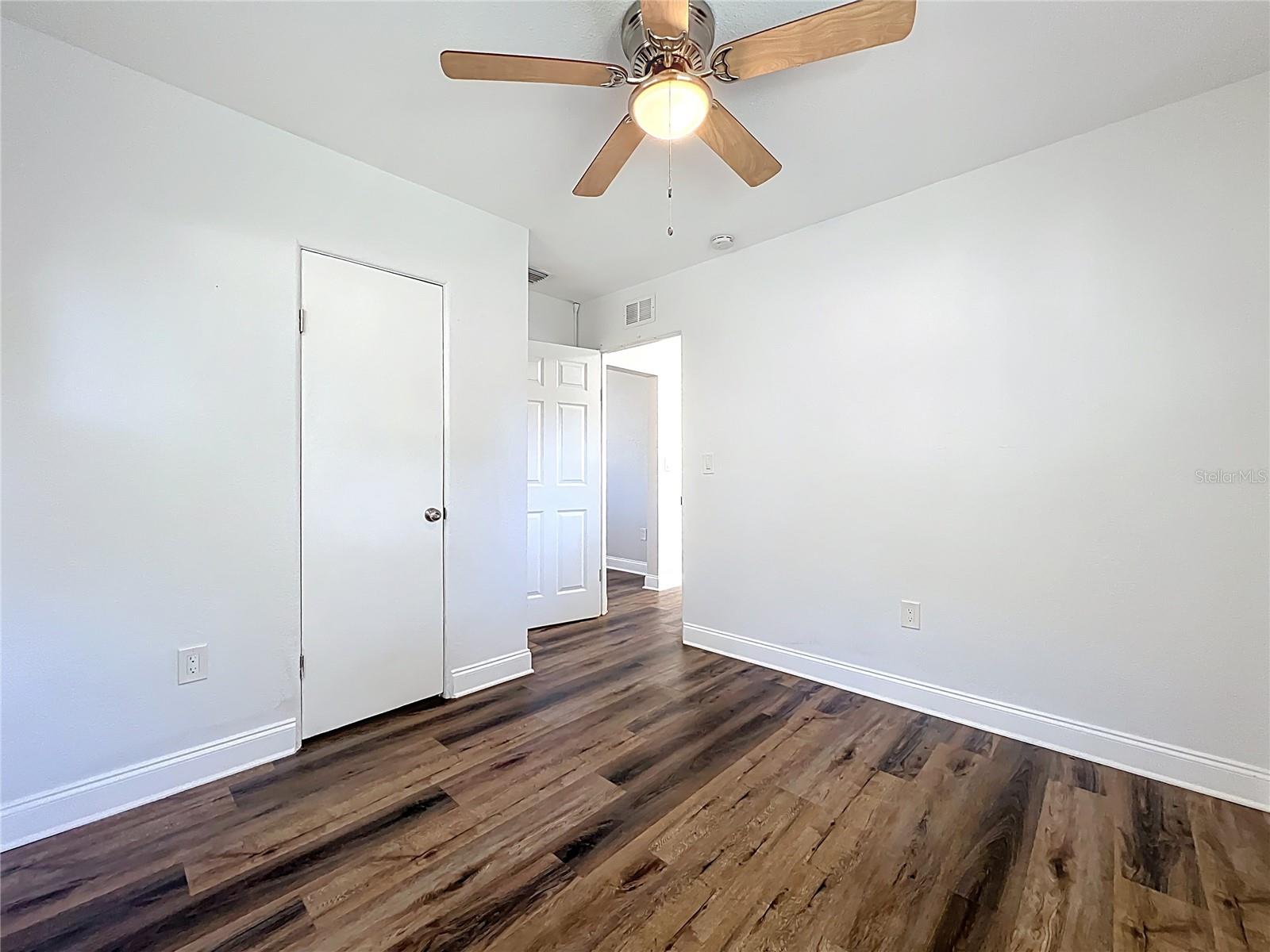 Image 13 of 40 For 742 Church Avenue 744