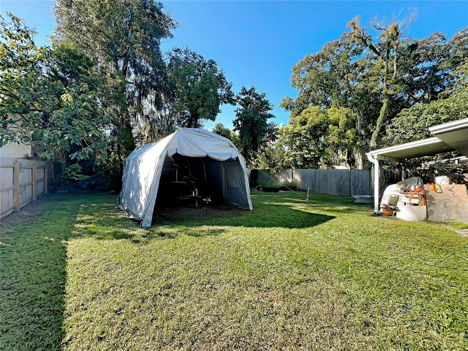 Image 36 of 40 For 742 Church Avenue 744