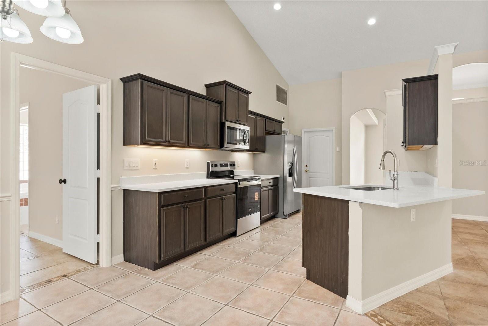 Image 4 of 36 For 1500 Brayton Circle