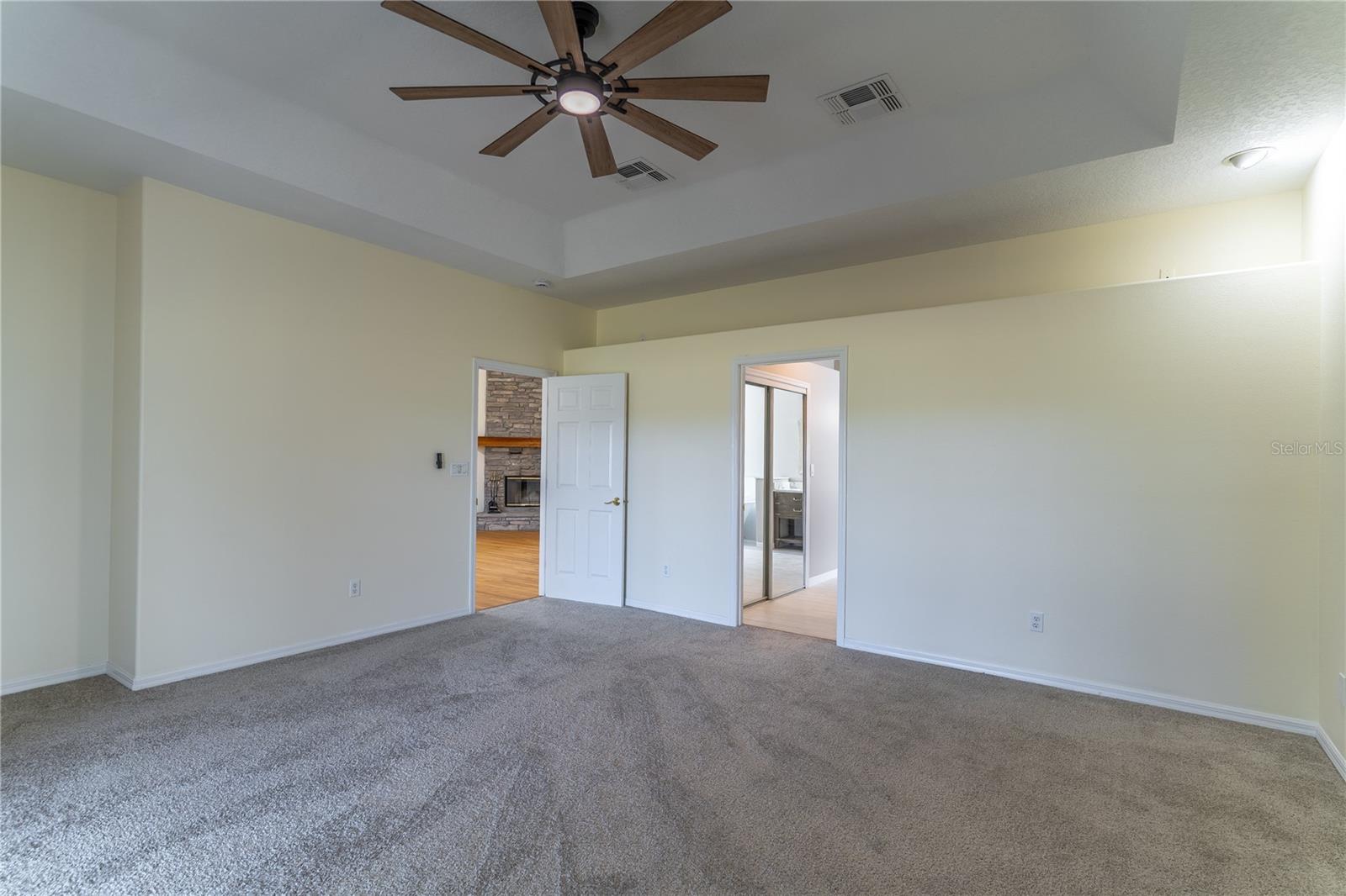 Image 13 of 33 For 1714 Golfview Drive