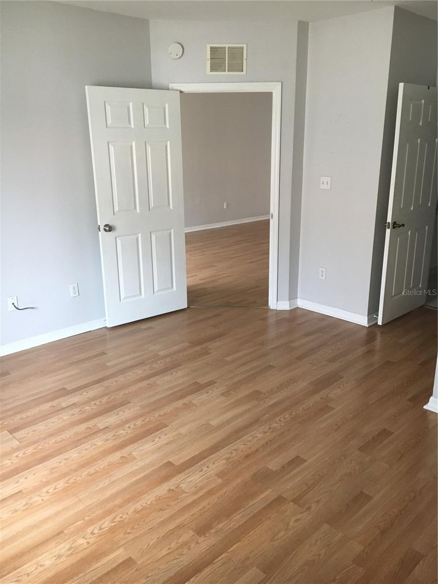 Image 12 of 15 For 533 Villa Del Sol Circle 202