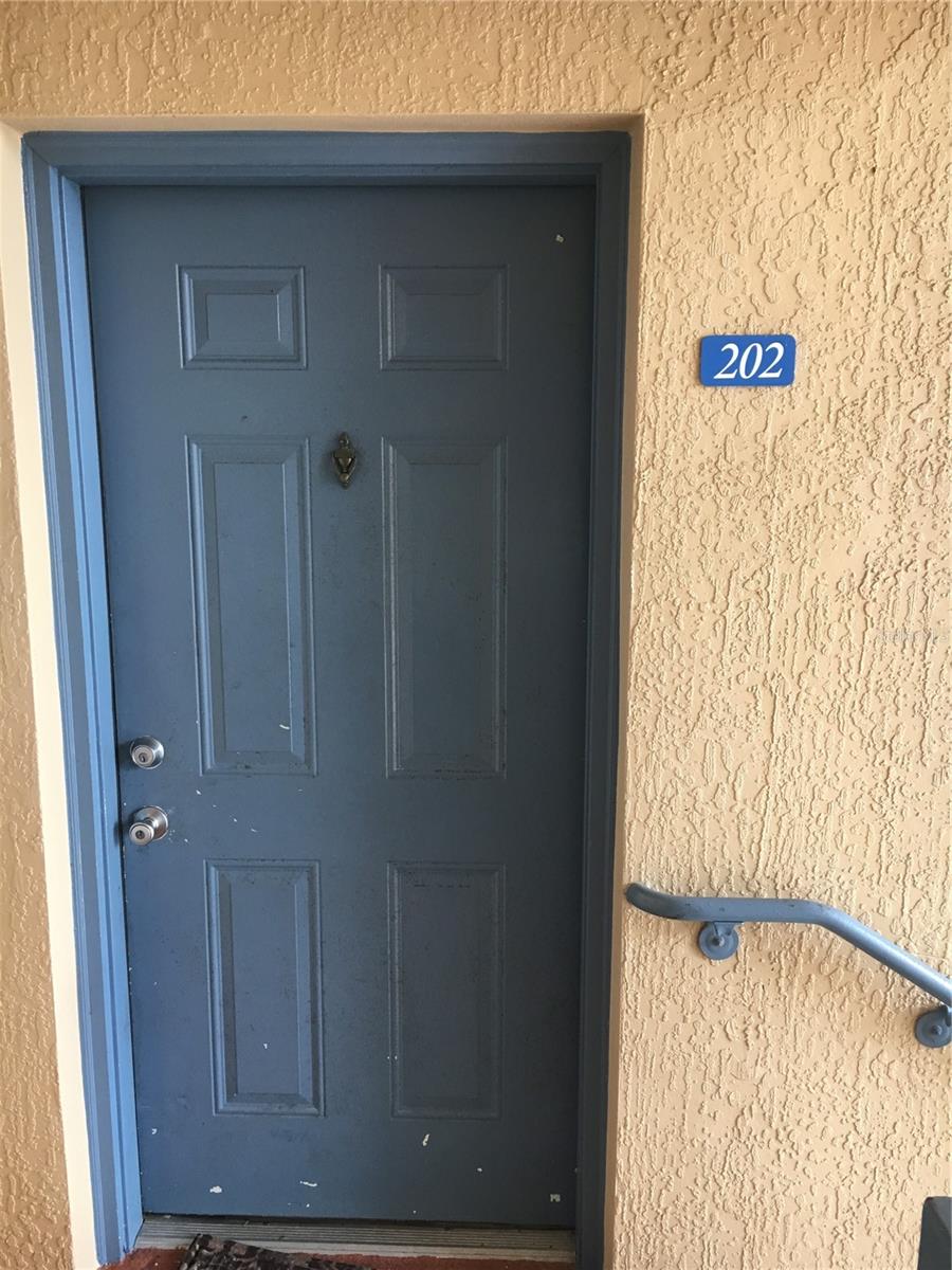 Image 3 of 15 For 533 Villa Del Sol Circle 202