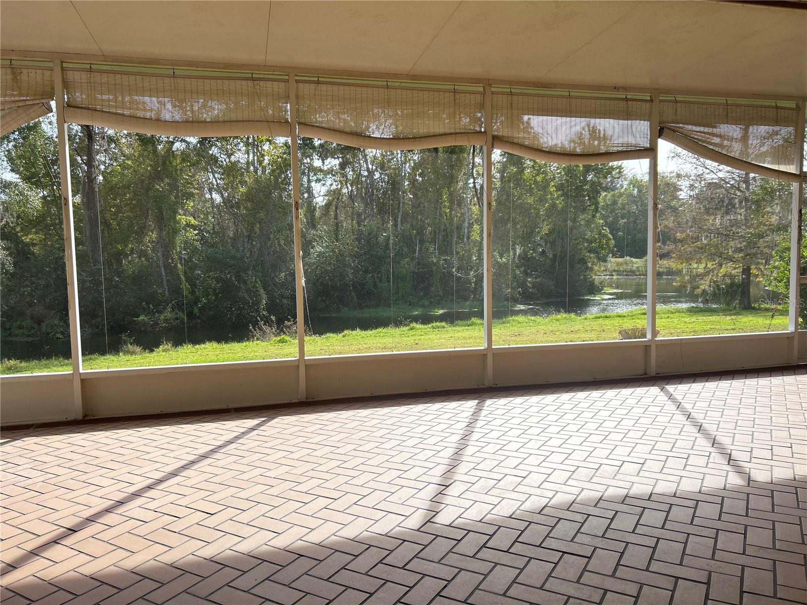 Image 34 of 50 For 13568 Dornoch Drive