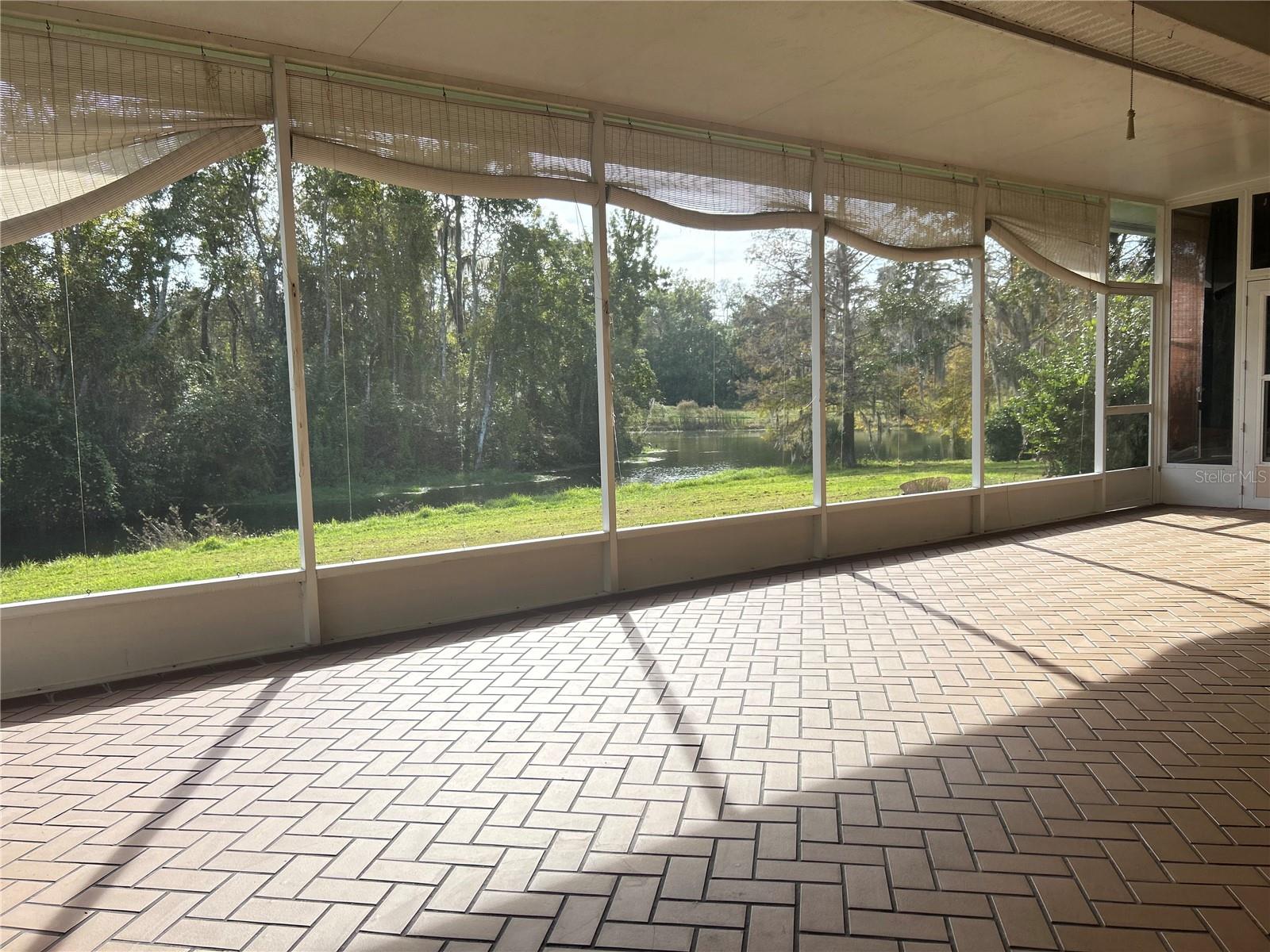 Image 35 of 50 For 13568 Dornoch Drive