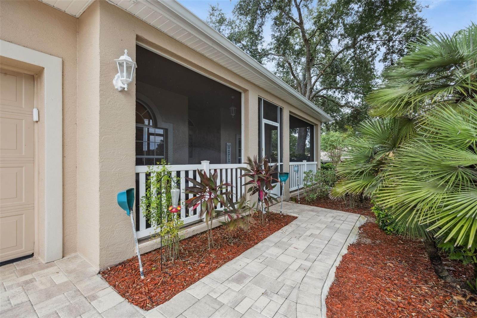 Image 3 of 95 For 2289 Twickingham Court