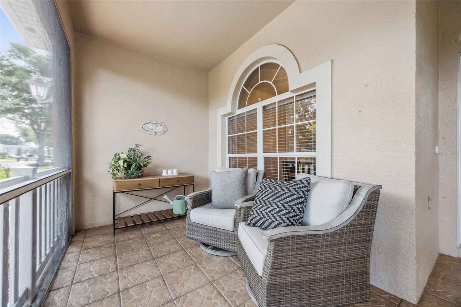 Image 9 of 95 For 2289 Twickingham Court