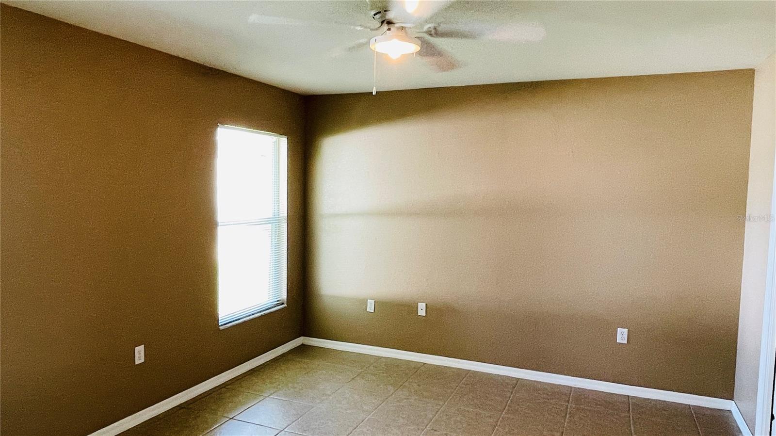 Image 13 of 31 For 620 Reflections Loop