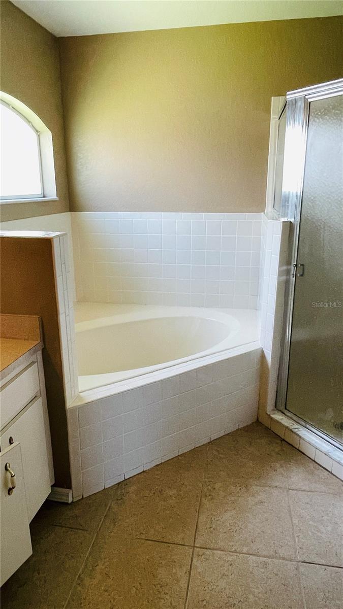 Image 14 of 31 For 620 Reflections Loop