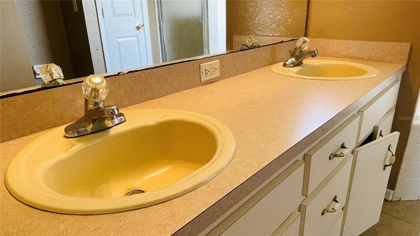 Image 15 of 31 For 620 Reflections Loop