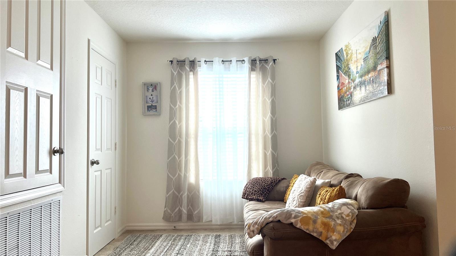 Image 32 of 54 For 2517 Interlock Drive