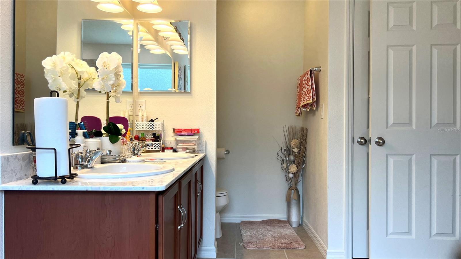 Image 39 of 54 For 2517 Interlock Drive