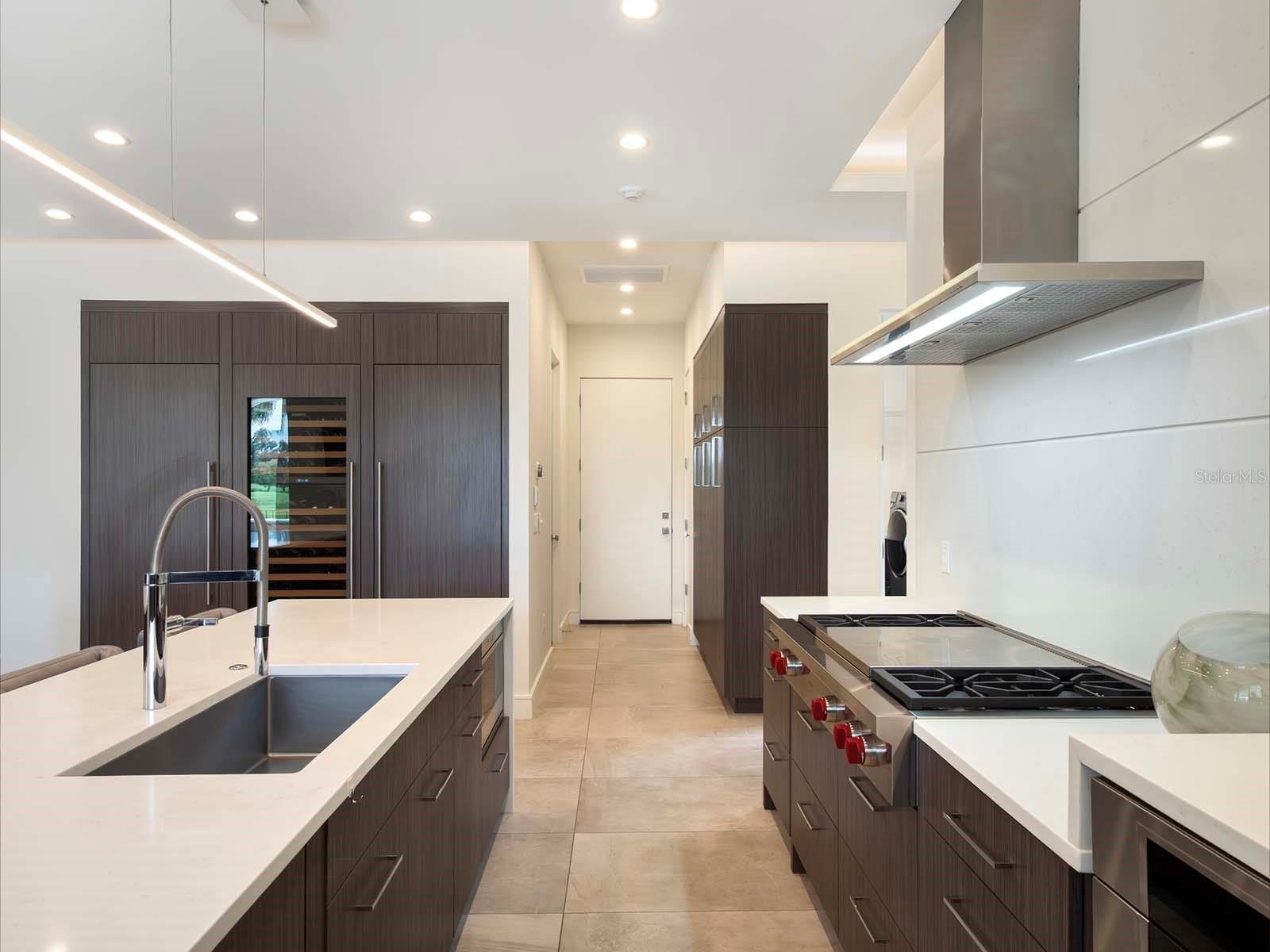 Image 15 of 52 For 9420 Thurloe Place