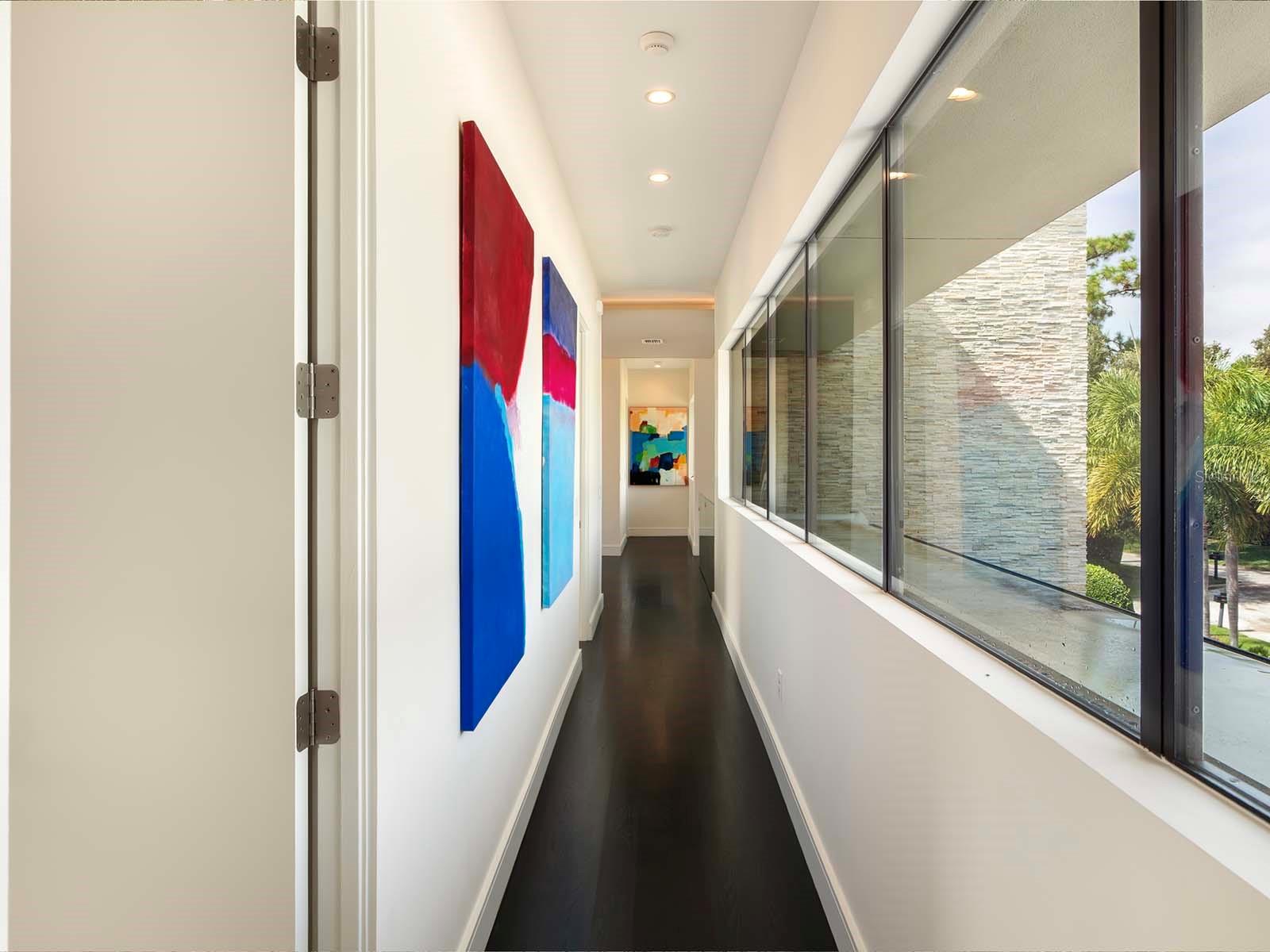 Image 36 of 52 For 9420 Thurloe Place