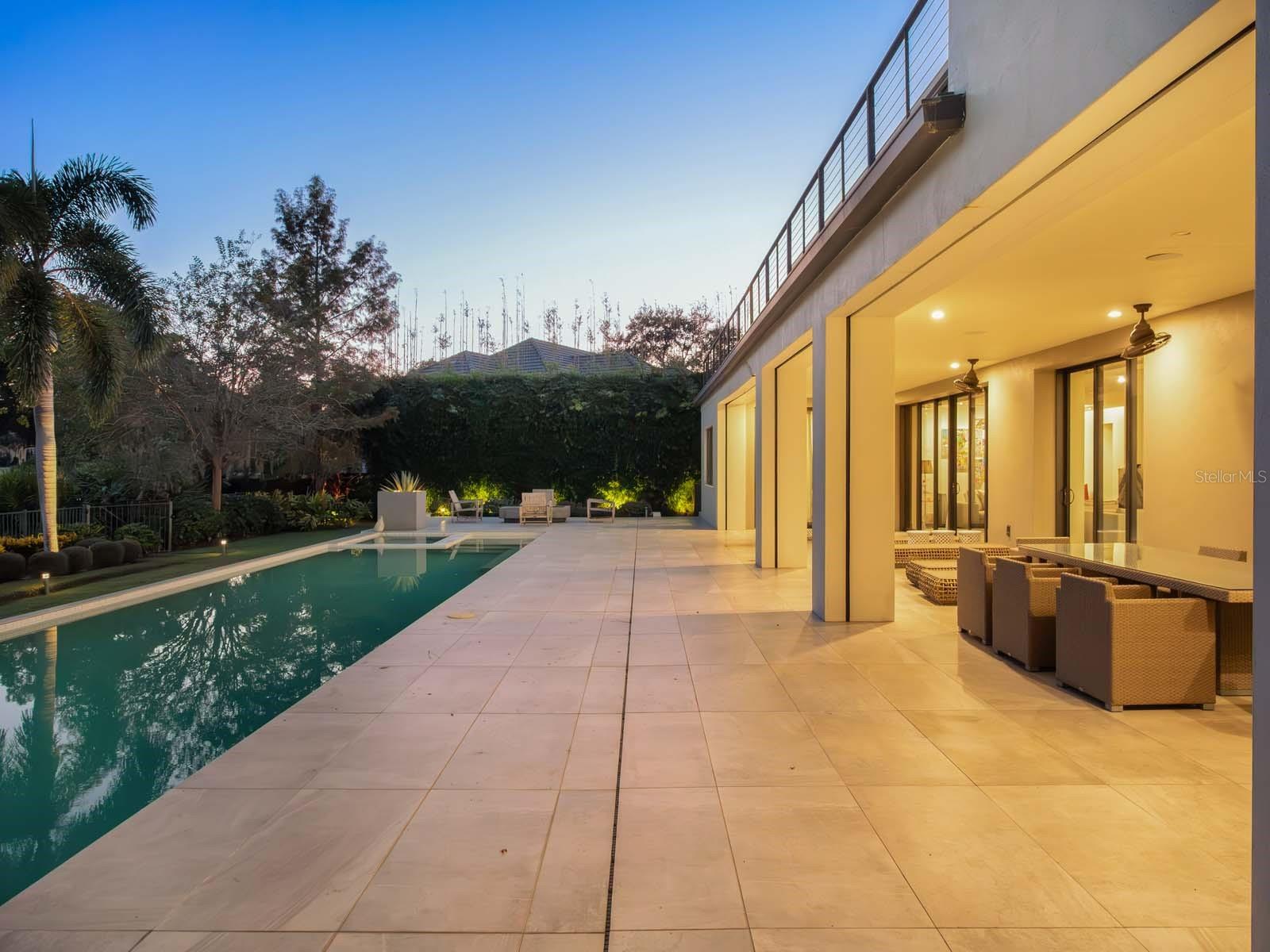 Image 42 of 52 For 9420 Thurloe Place