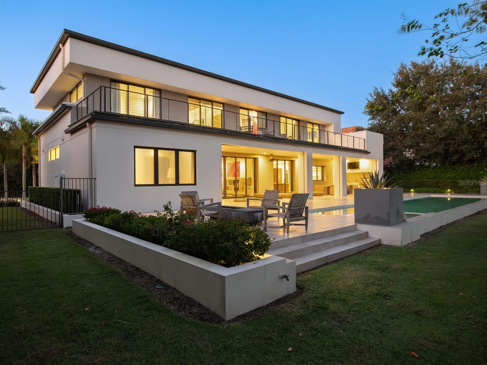 Image 45 of 52 For 9420 Thurloe Place