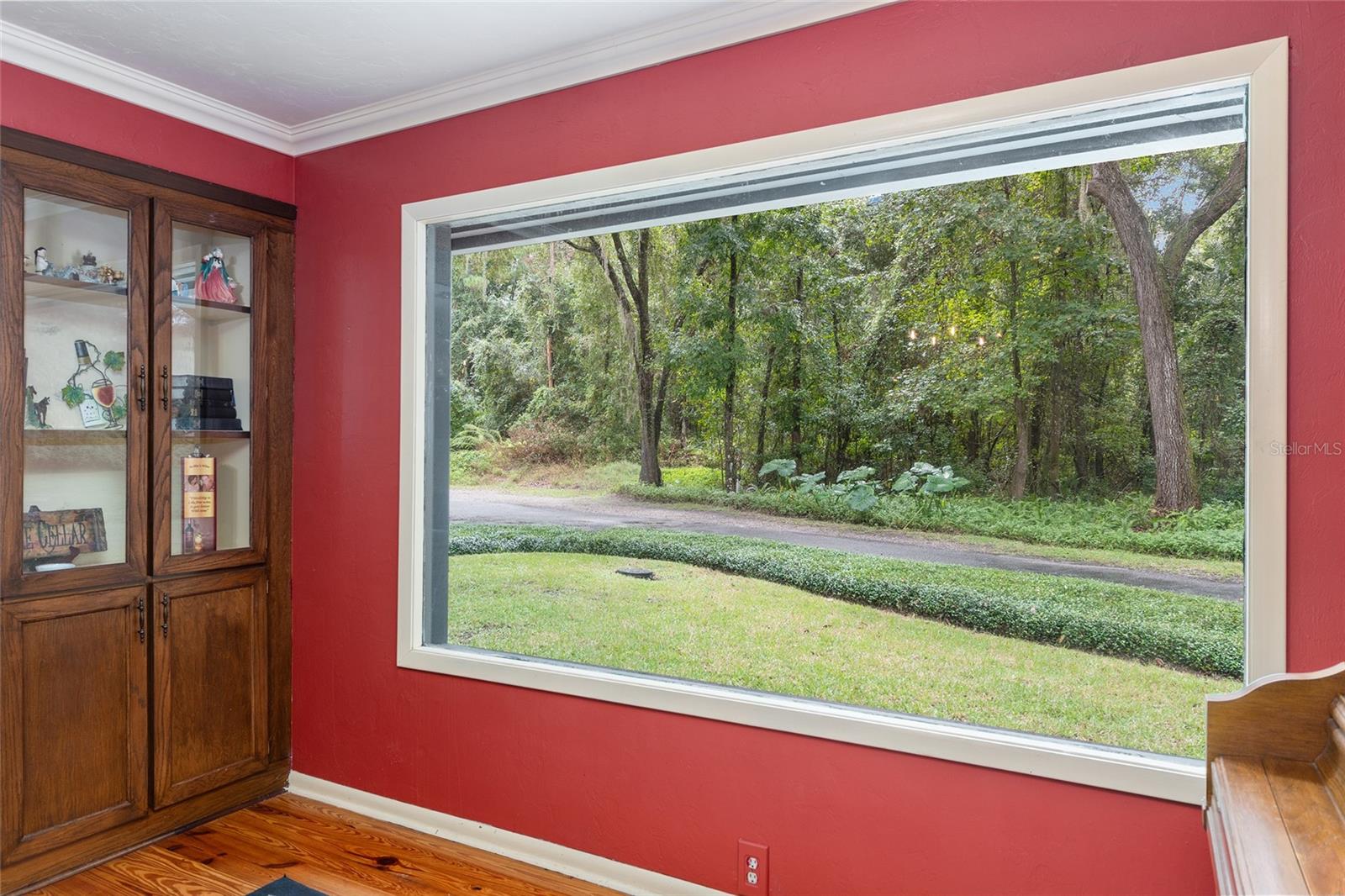 Image 19 of 77 For 11427 10th Terrace