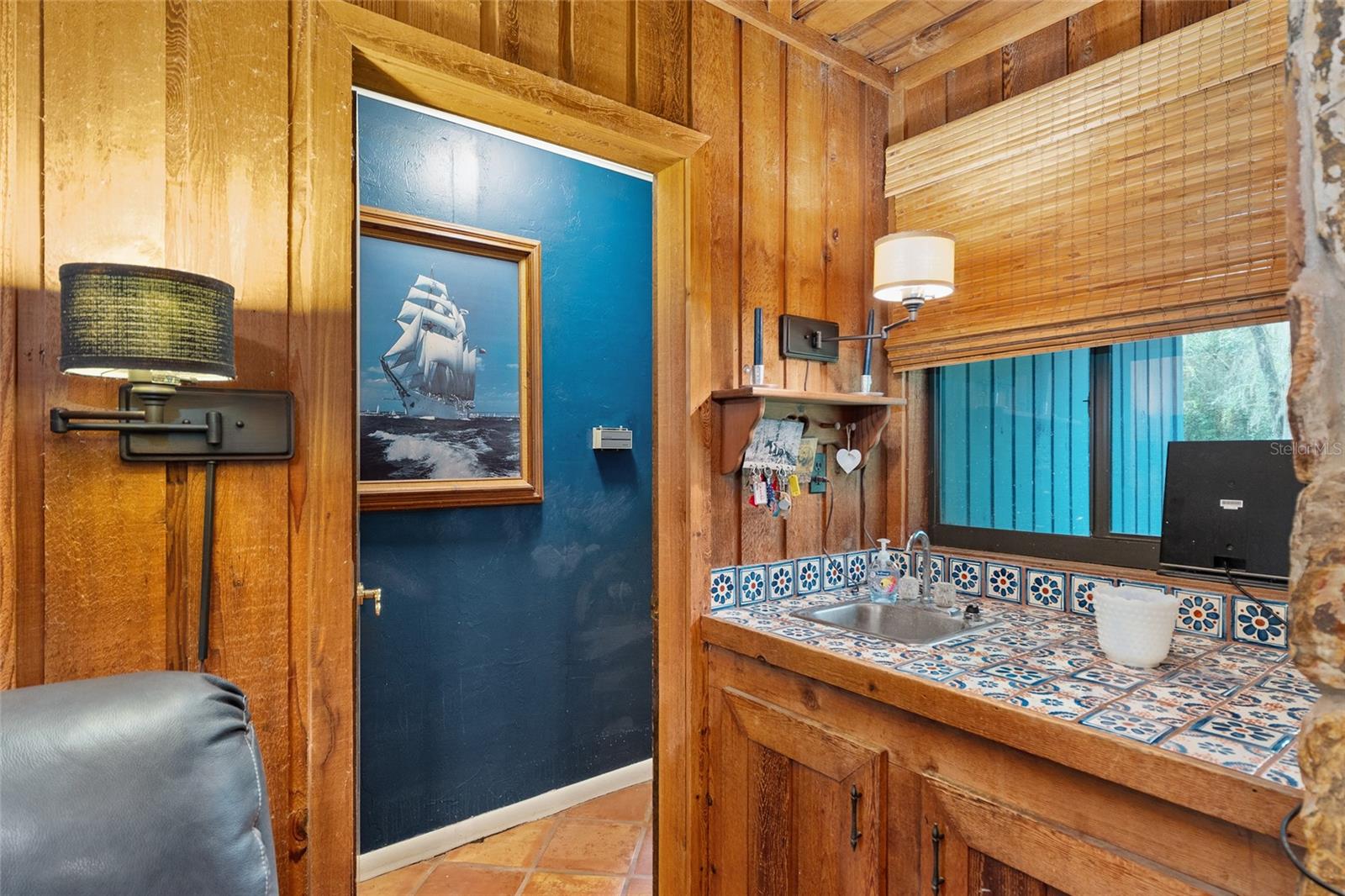 Image 34 of 77 For 11427 10th Terrace