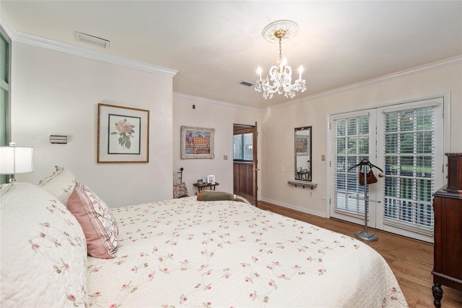 Image 38 of 77 For 11427 10th Terrace